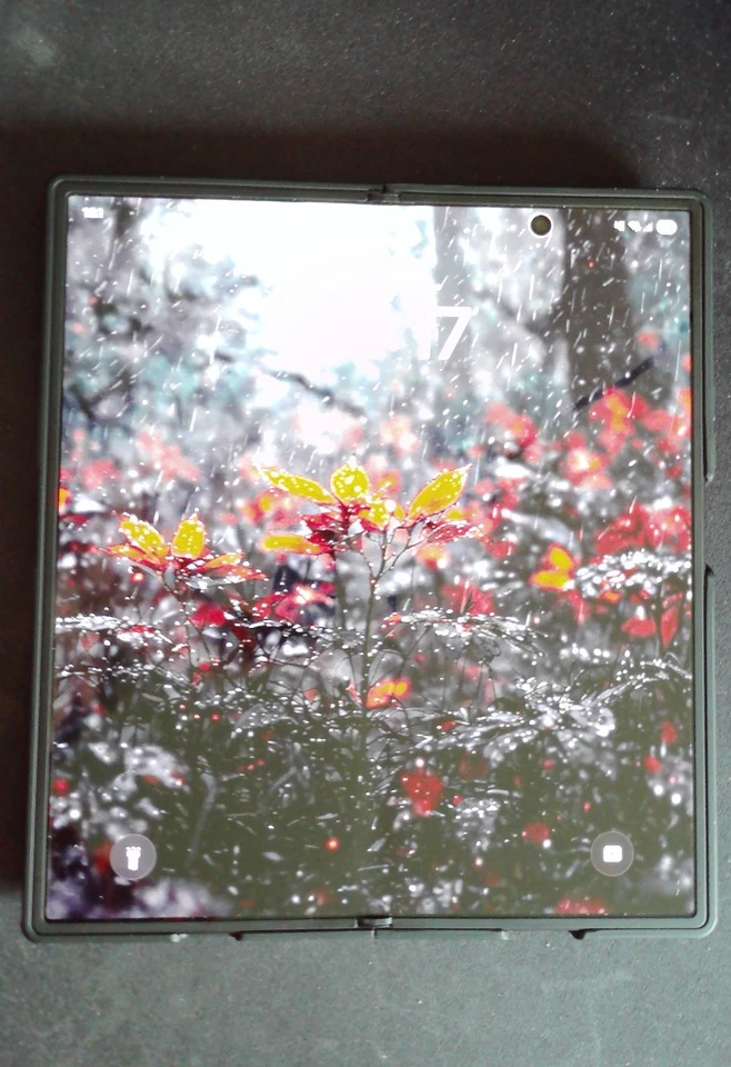 Samsung Galaxy Z Fold 7 512 GB 5G Jetblack *NEU* - Bild 4 von 4