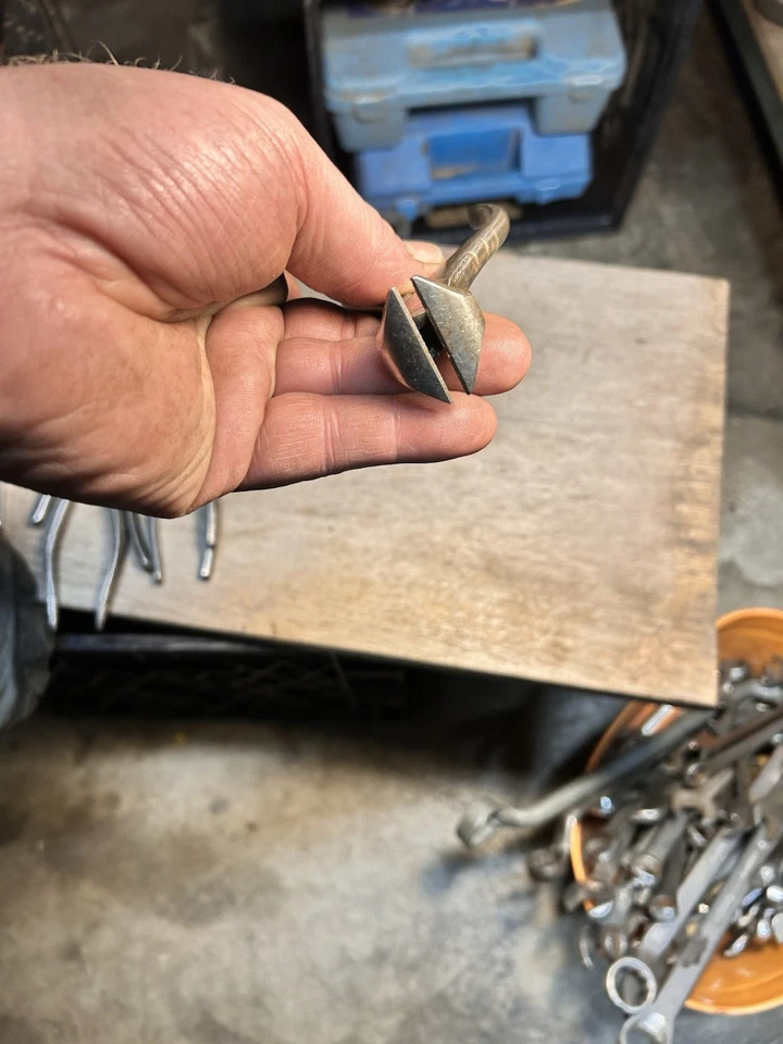 Винтажный резак для проволоки Henry Boker сделано в Германии очень хорошее состояние товара хороший - Изображение 3 из 4