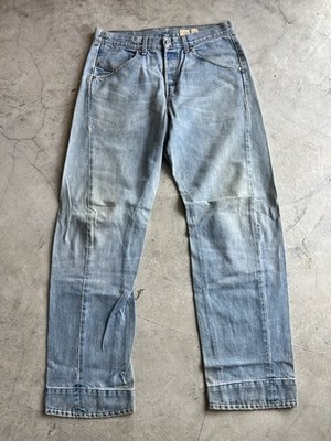 Vintage Levis Engineered Twisted Jeans One Pocket Tag W32 Actual 34x33