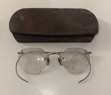 Antique Vintage Eyeglasses With Case Unknown Year And Condition