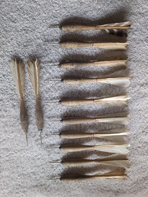 12 Vintage Apex  Wooden Darts Wood & Feather Darts With Sharp Steel Tips