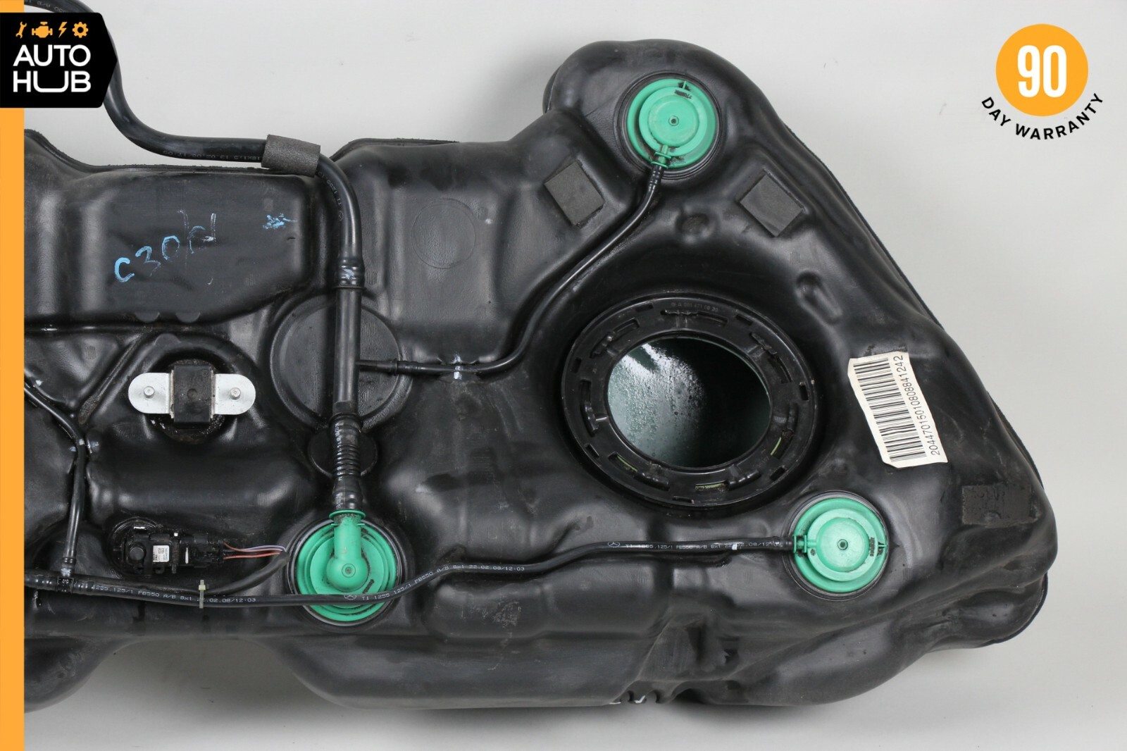0814 Mercedes W204 C300 C350 Fuel Gas Tank Reservoir Assembly