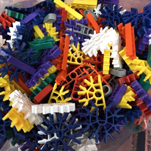 K’NEX Intermediate Set #50015 Orange Hard Plastic Case Instructions Manual 1993 - Picture 8 of 12