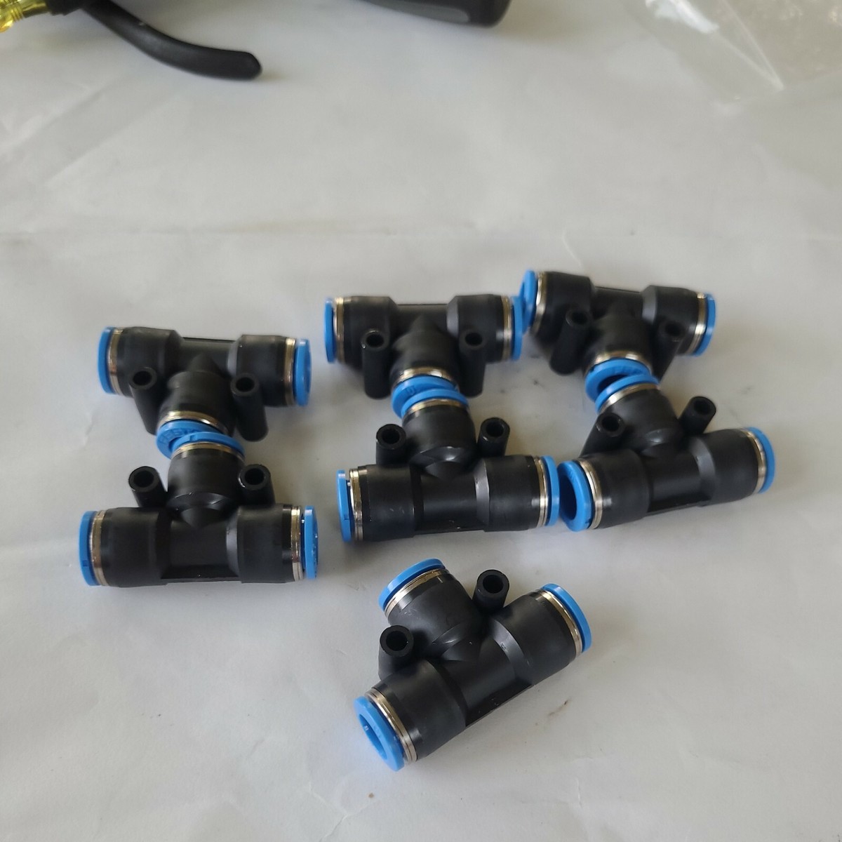 Bubu② J726 Lot of 7) Festo QST-10 (153131) Push-In T Connector - (Connection