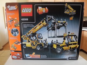 Lego Technic Mobile Crane MK 2 Set 42009 Brand New in Sealed Box