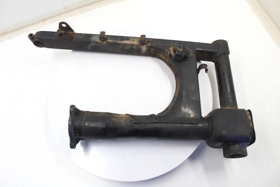 1981 HONDA GOLDWING 1100 BLACK OEM REAR SWINGARM SUSPENSION ARM - Image 2 of 4