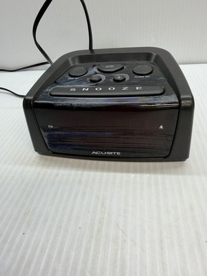 Acu-Rite 13019 Intertek Time Alarm Clock With Adjustable Volume And Brightness