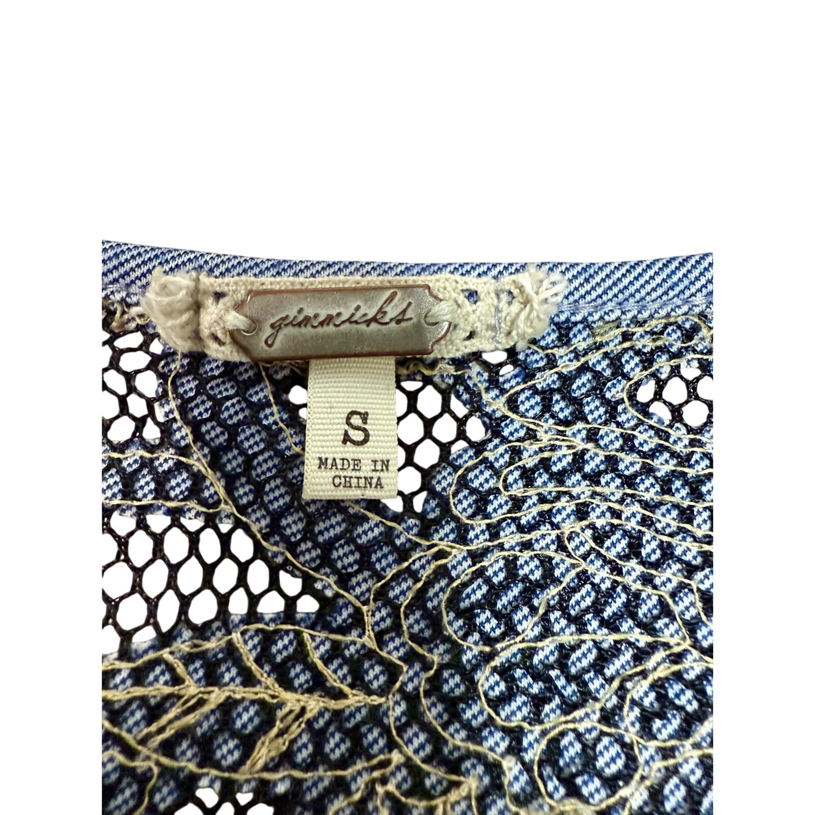 Gimmicks Bohemian Patchwork Button Down Sleeveles… - image 2