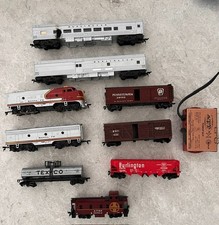 Vintage HO Train Cars - Lot Of 9 With Engine and Transformer