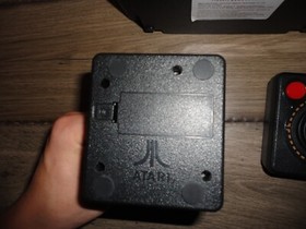 Atari Flashback Classic Game Console With 2 wireless Controllers D10507 Tested