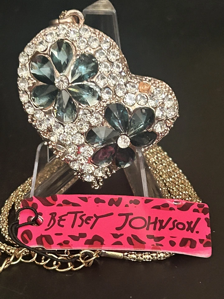 Ожерелье Betsey Johnson со стразами в виде пухлого сердца с голубыми цветами розовое золото 30 дюймов - Изображение 2 из 4