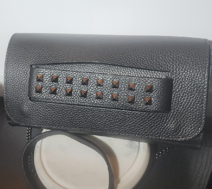 Picture 1 of 8
