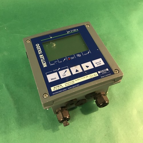 Mettler Toledo pH 2100e Transmitter Panel - Picture 3 of 6