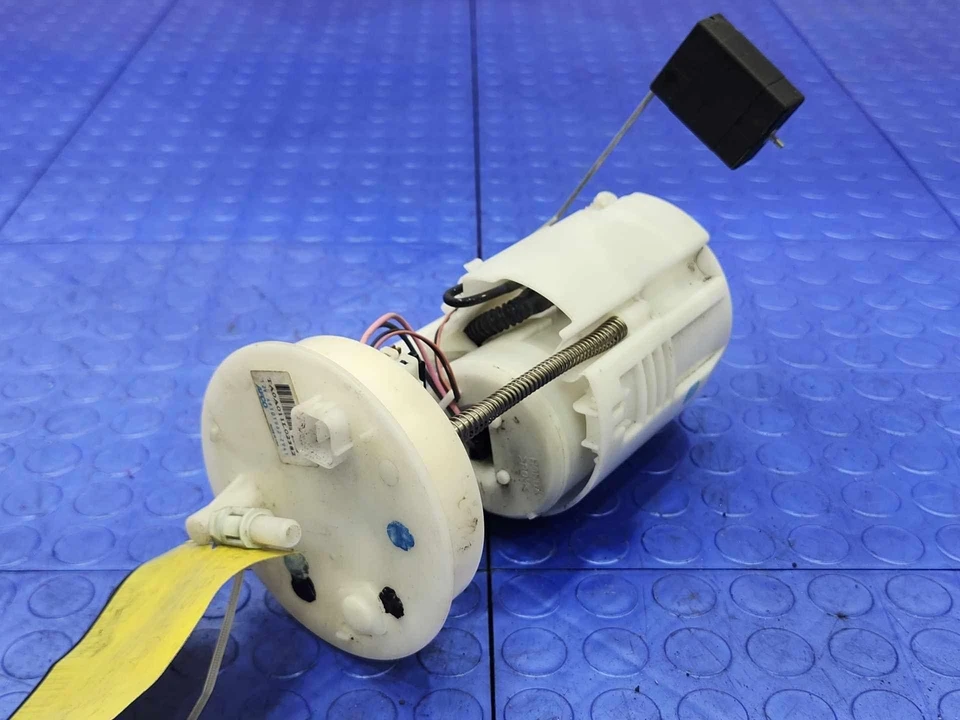 Conjunto de bomba de combustible Honda Accord 2008-2012 2,4 L original OEM 17045TA0A00 Foto 2 de 4