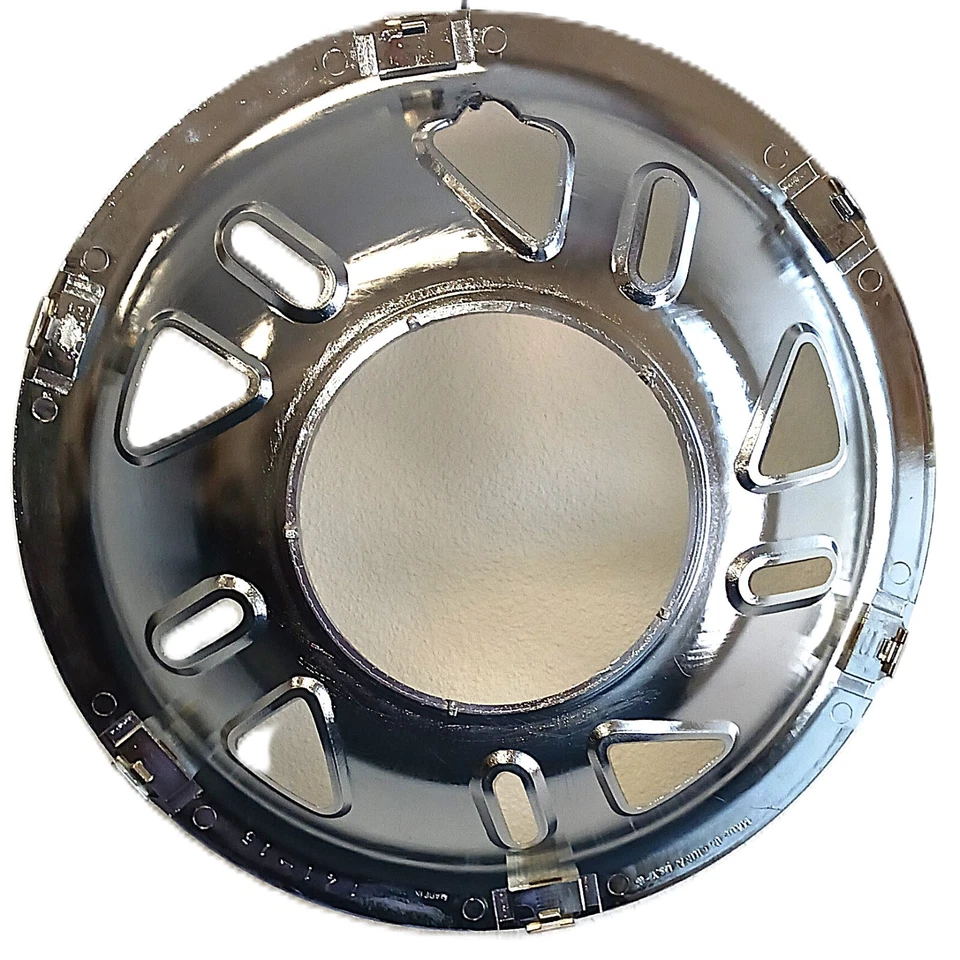 CUBIERTAS DE RUEDA CROMADAS PARA CAMIÓN MAZDA 3000/4000 Foto 2 de 3