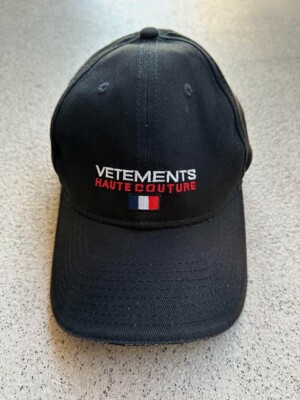 VETEMENTS WSS 18AC16 Baseball cap Black Canvas Men's fashion goods