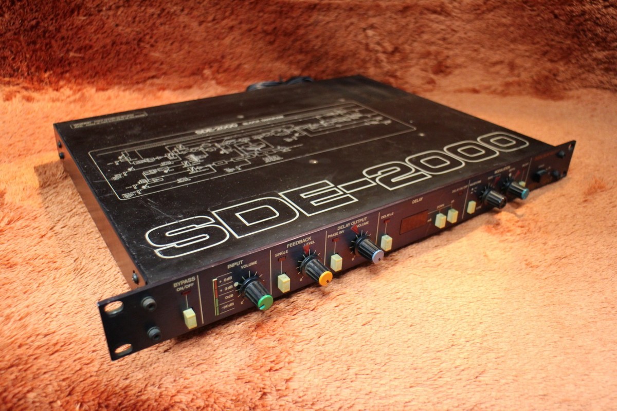 USED Roland SDE-2000 2000 Digital Delay Rack Effect Vintage USED Roland SDE-2000 2000 Digital Delay Rack Effect Vintage