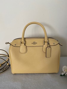 Entrenador Bolso Floral Margarita Forro Mini Bennett Vainilla F31082 Cuero  Amarillo | eBay