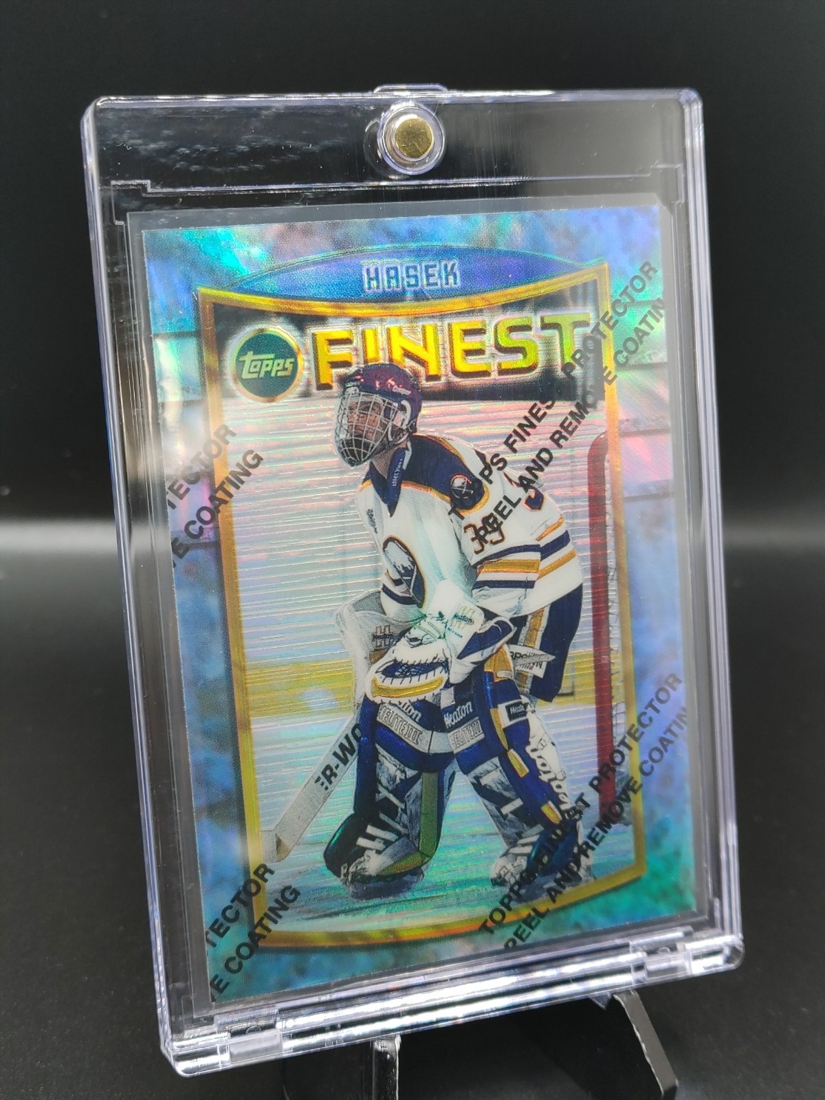 1994-95 Topps Finest Refractor #43 - Dominik Hasek Buffalo Sabres