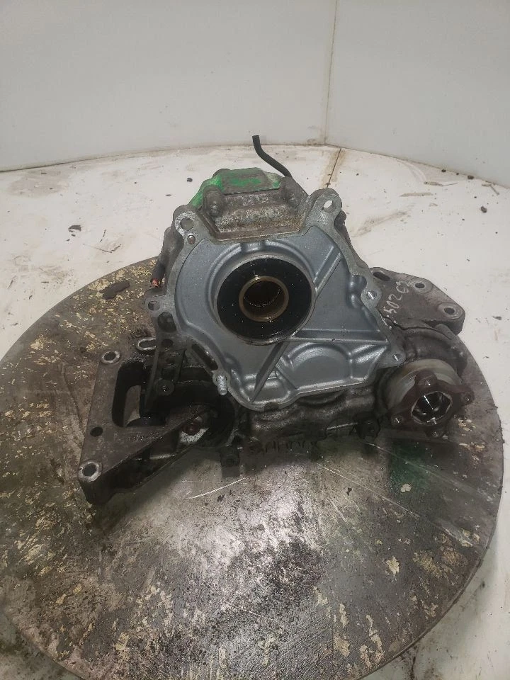 Transfer Case 2.0L 28iX Fits 12-15 BMW X1 1365073 - Image 2 of 4