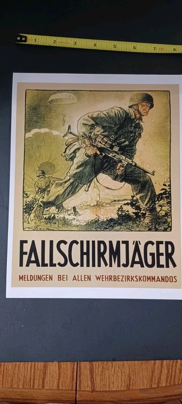 WoRld War II GERMAN PARACHUTE  WORLD WAR II WORLD WAR  LUFTWAFFE FALLSCHIMJAGER 