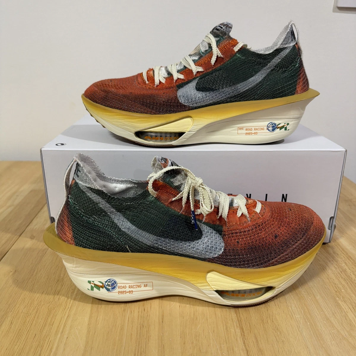 Nike Air Zoom Alphafly NEXT% 3 International Running Pack for Sale