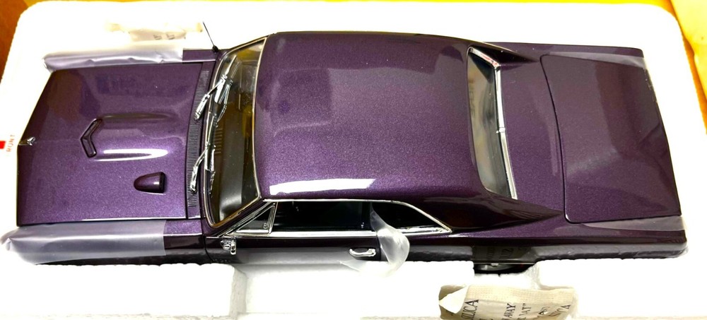 Brand New 1/24 Scale 1967 Pontiac GTO Hardtop Diecast by Danbury Mint in Original Box