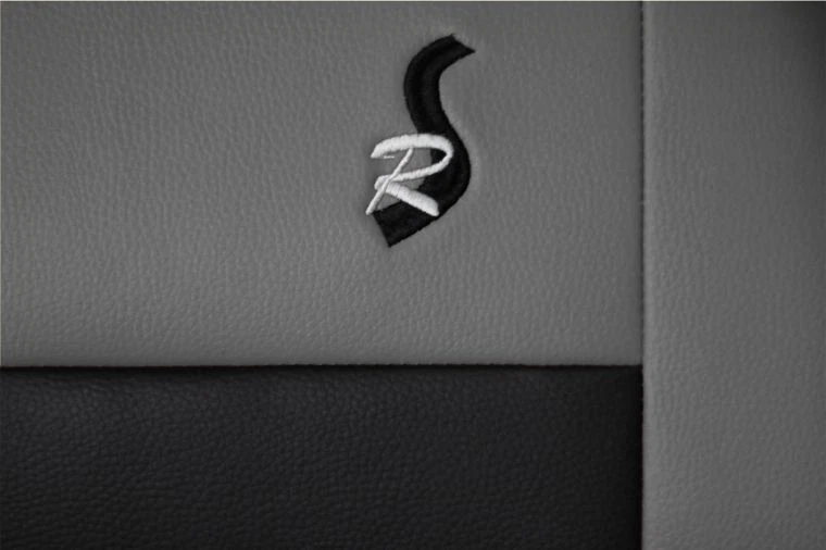 Fundas de asiento de cuero ecológico a medida VAUXHALL VIVARO COMBI MINIBÚS 9 PLAZAS 2014-19 - Imagen 3 de 4