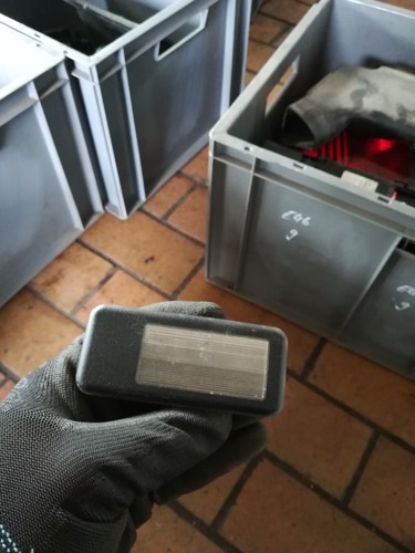 BMW 3er E46 Kofferaumlicht Innenbeleuchtung rechts Schwarz Hella 140930