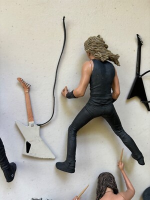 Metallica Harvester Of Sorrow Stage Set & Figures McFarlane 2001