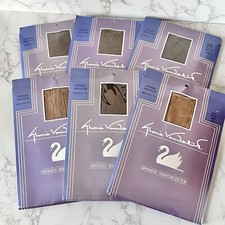Gloria Vanderbilt Daysheer Pantyhose Size B Taupe Beige Reinforced Toe Lot of 6