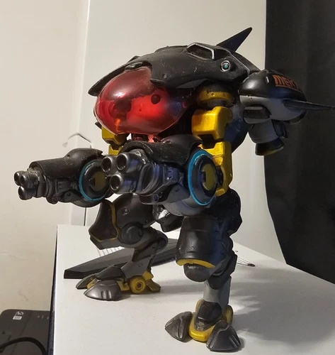 Carbon Fibre D.Va With Meka Funko Pop Vinyl Figure #177 Overwatch Blizzard Excl