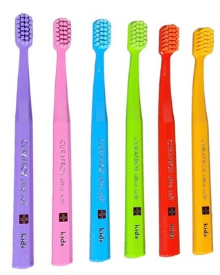 10 x Curaprox Kids ultra soft 8-12 Jahre sehr weiche Kinderzahnbürste