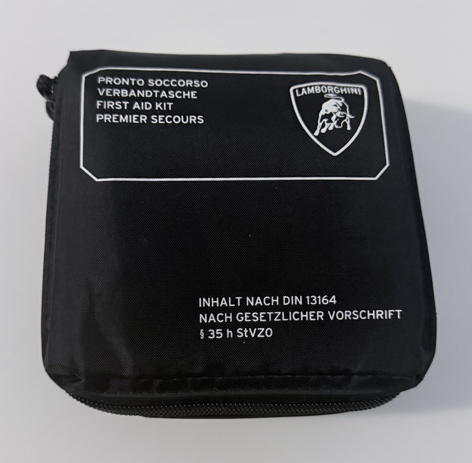 GENUINE LAMBORGHINI URUS FIRST AID KIT MEDIC OPTIONAL OEM 4ML.860.282
