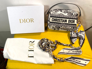Dior Beauty Plan De Paris Embroidered Cosmetic Bag / Crossbody W/ Box & Dustbag