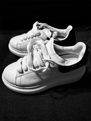 Girls shoe size 12. Only worn once . No marks or scratches.