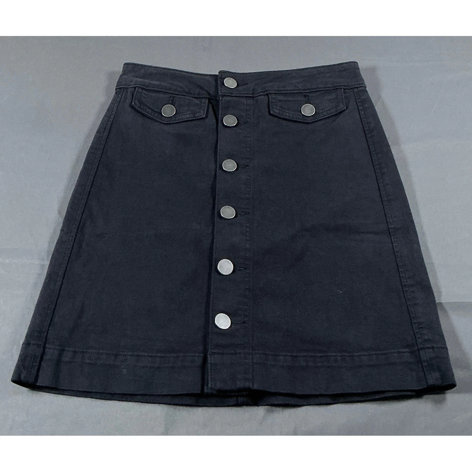 LOFT Black Denim Button Front Mini Skirt Size 00P Petite 517221P Preppy
