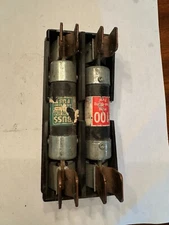 No Brand Used 2 Fuse Holder Insert Pull Out Disconnect