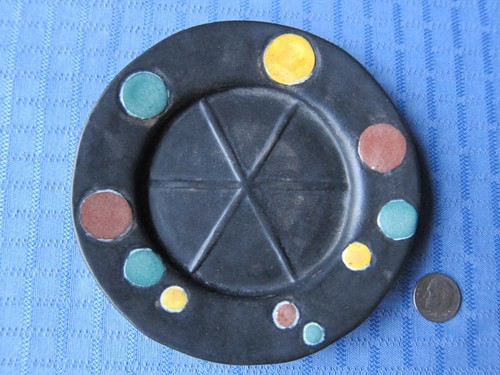 Hand crafted ceramic dish, Black with multiple colored dots - Picture 4 of 4