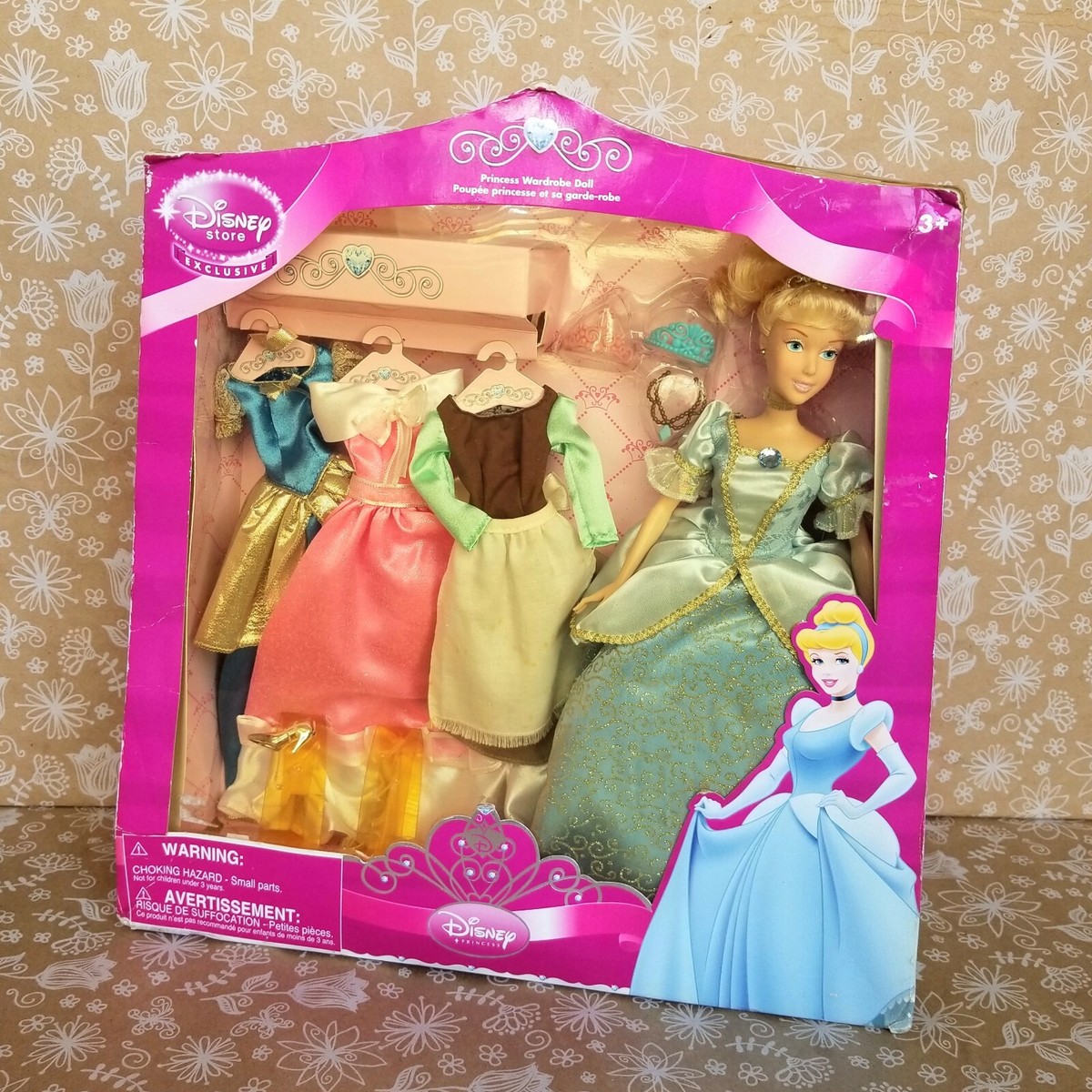 Cinderella Princess Wardrobe Doll Disney Store Exclusive