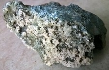 Piccoli cristalli di quarzo da Alagna Valsesia