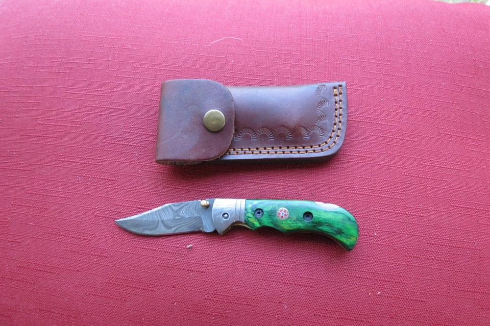 Красивый дамасский складной нож с лезвием зеленый Stocks кожаные ножны ручной работы - Изображение 2 из 4