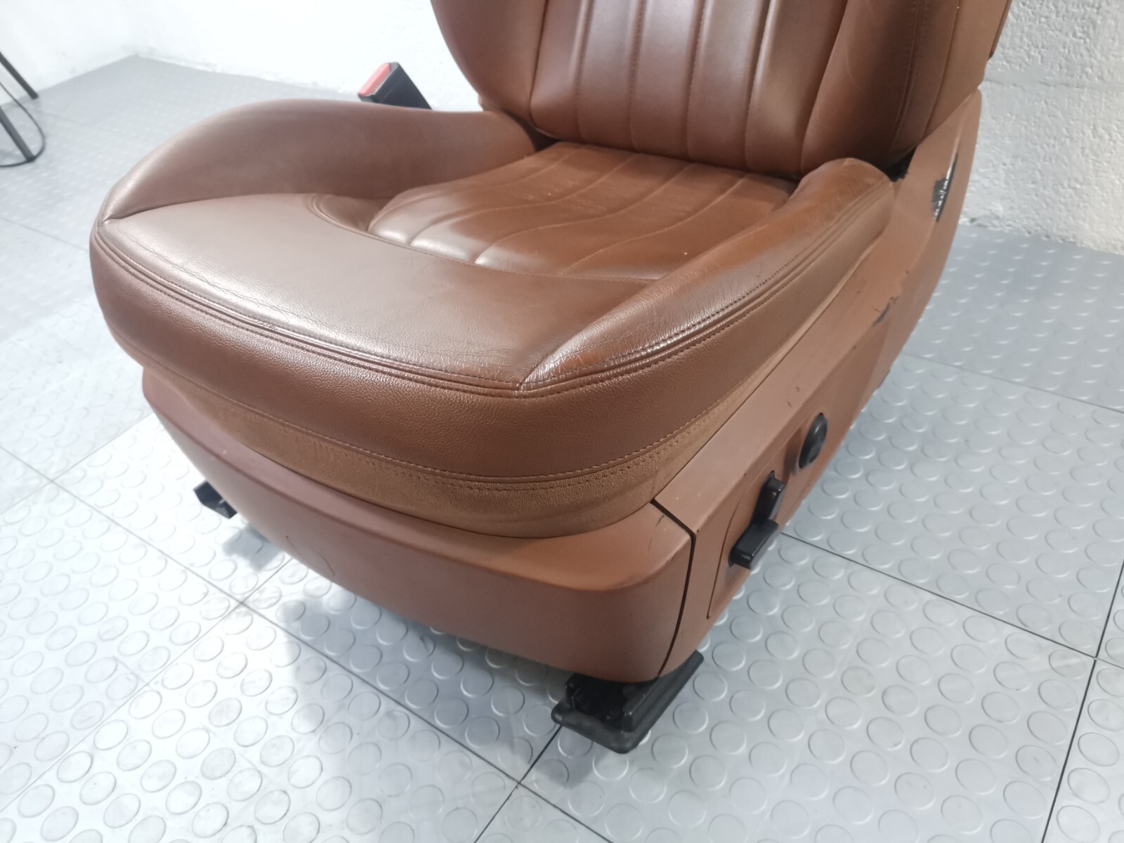 14-19 MASERATI QUATTROPORTE S Q4 FRONT LEFT DRIVER SEAT ASSEMBLY BROWN