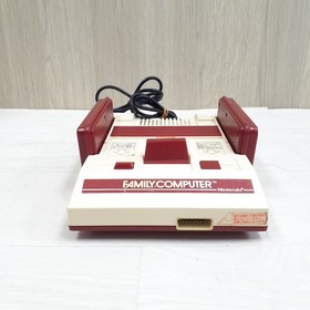 Nintendo Famicom console with Family basic Keyboard in box  with 6 Games Japan