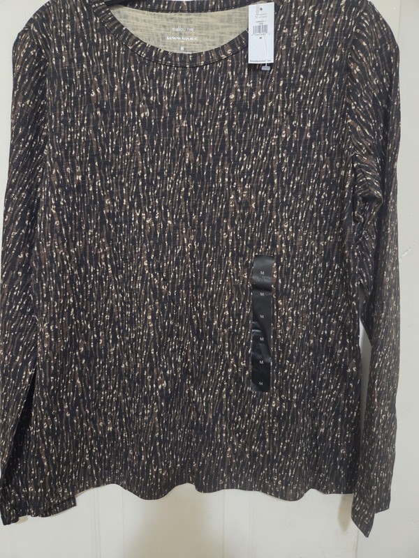 Women's  Banana  Republic  Malibu Tee Size M