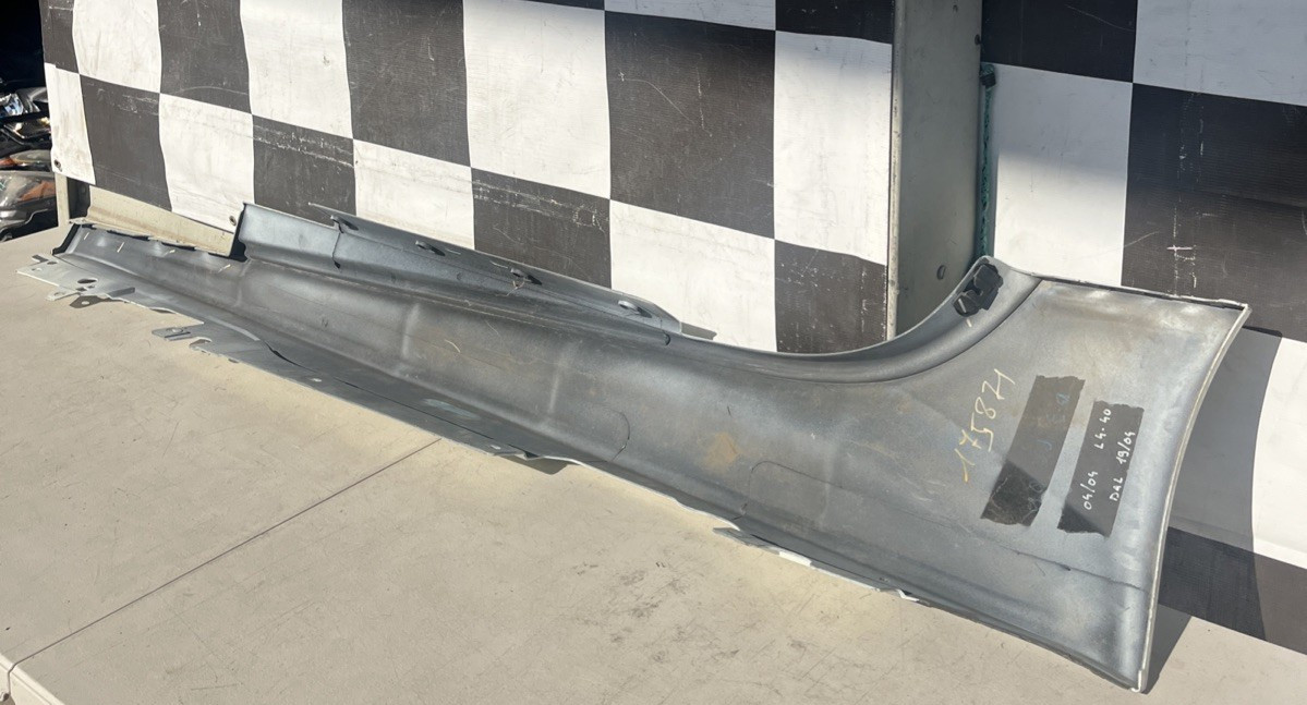 2015 2016 2017 2018 Ferrari California T Right Rocker Panel Used Oem 085082700