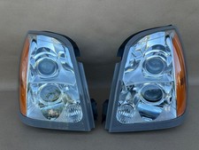 04-09 Cadillac Srx Xenon Hid Headlight Assembly Oem Pair L R 04-09 Cadillac Srx Xenon Hid Headlight Assembly Oem Pair L R