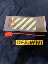 OFF WHITE INDUSTRIAL KEYCHAIN  BLACK ON YELLOW GOLD  W/ZIP TIE  NEW IN BAG 