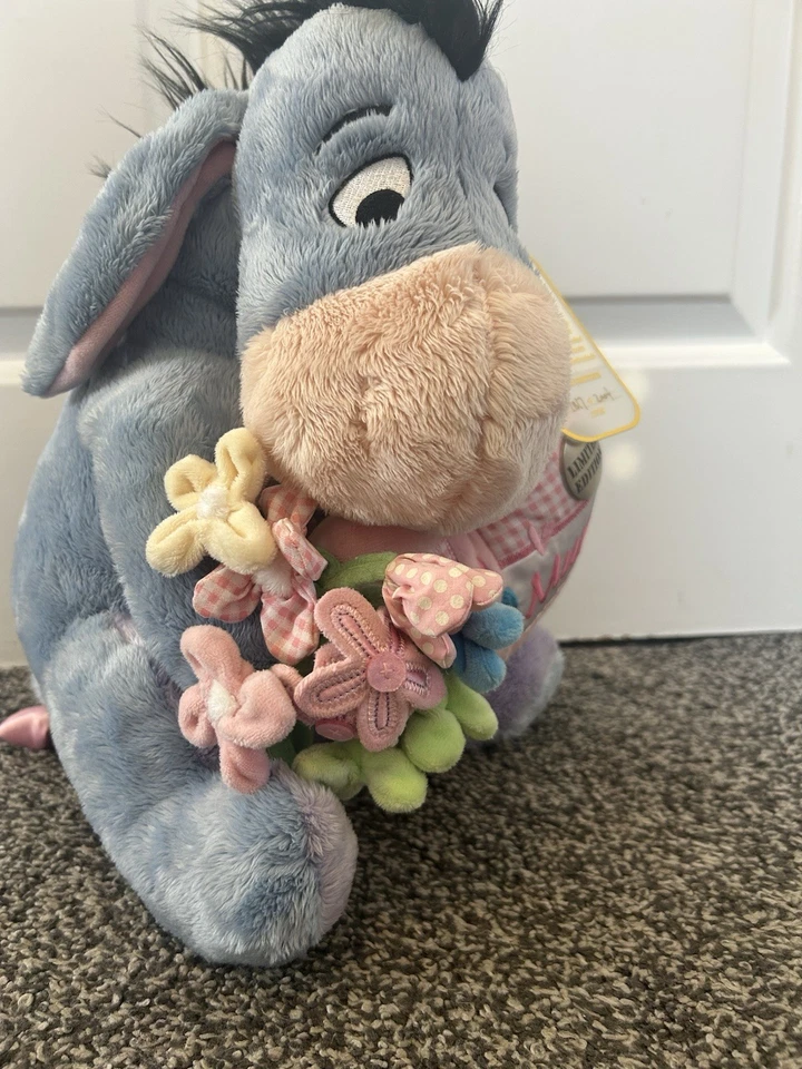 Rare Disney Store Exclusive Limited Edition Eeyore Mothers day Plush Teddy BNWT - Image 4 of 4