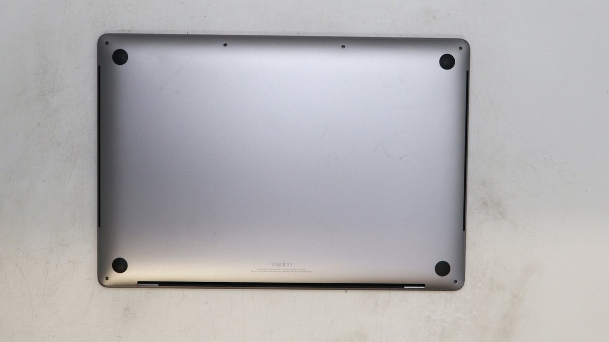 Apple MacBook Pro 16 Core i7 32GB 1TB Gray 2019 - Used Very Apple MacBook Pro 16 Core i7 32GB 1TB Gray 2019 - Used Very
